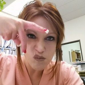 Meet your Posher, Karina